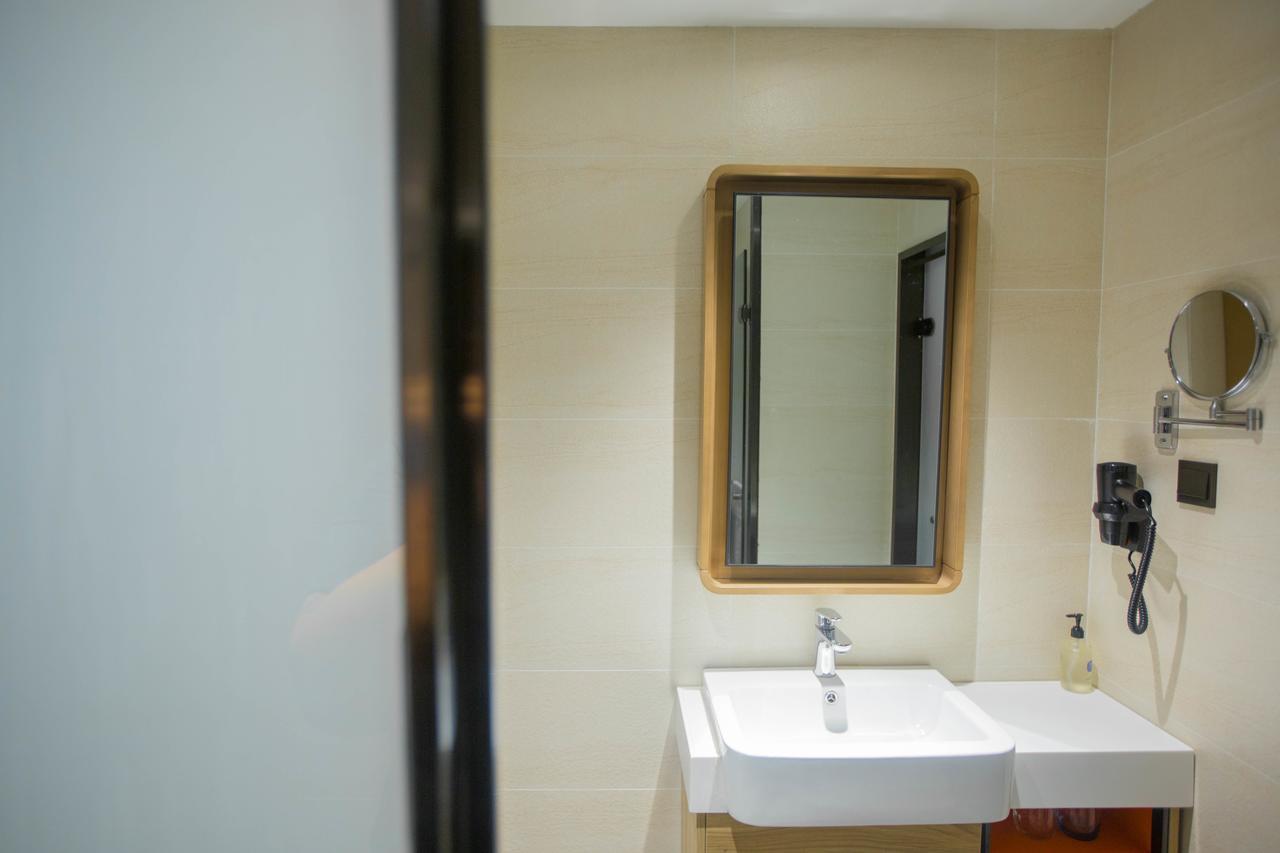 Hanting Premium Hotel Shanghai Plaza 66 Exterior foto